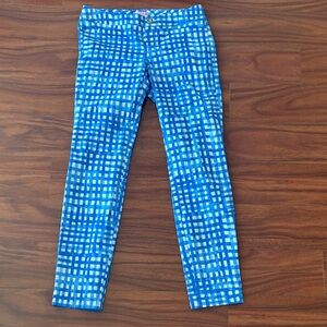 Lilly Pulitzer Blue and White Patterned Pants